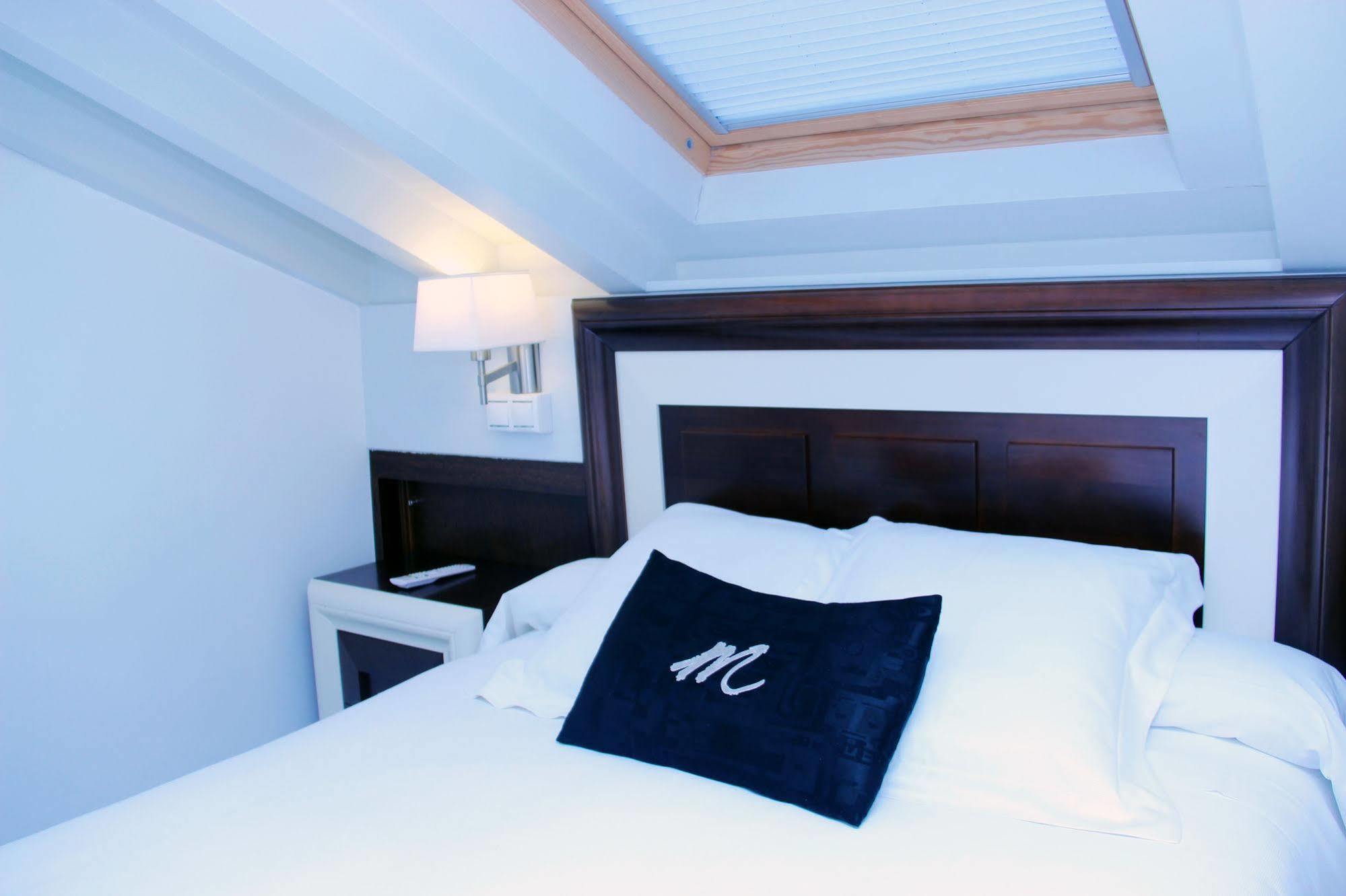 Hotel Montenegro Compostela Santiago de Compostela Eksteriør bilde